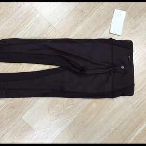 Lululemon On your Mark crop